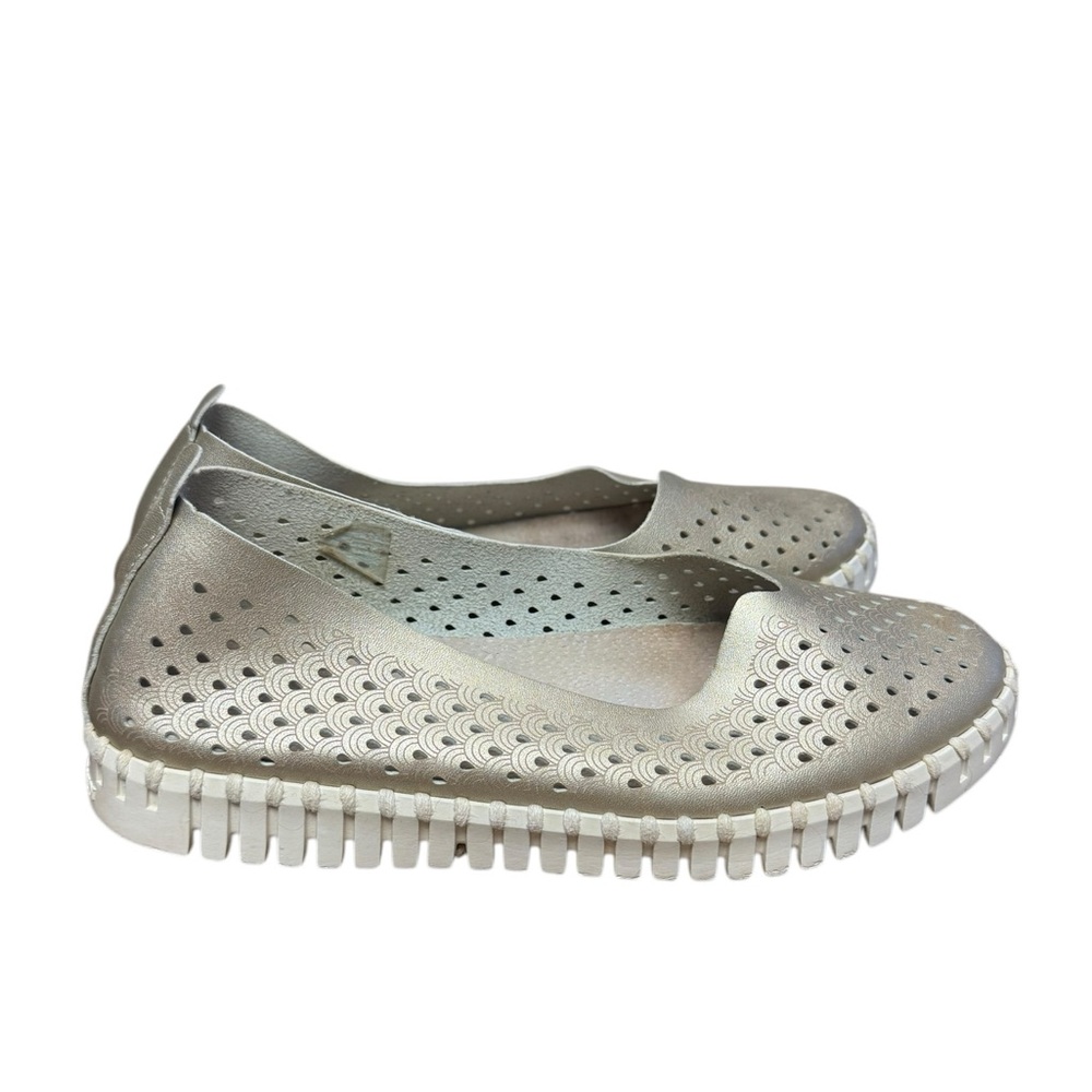 Isle Jacobsen Tulip Metallic Shoes